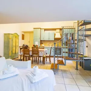Appartamento A Casa Di Maria